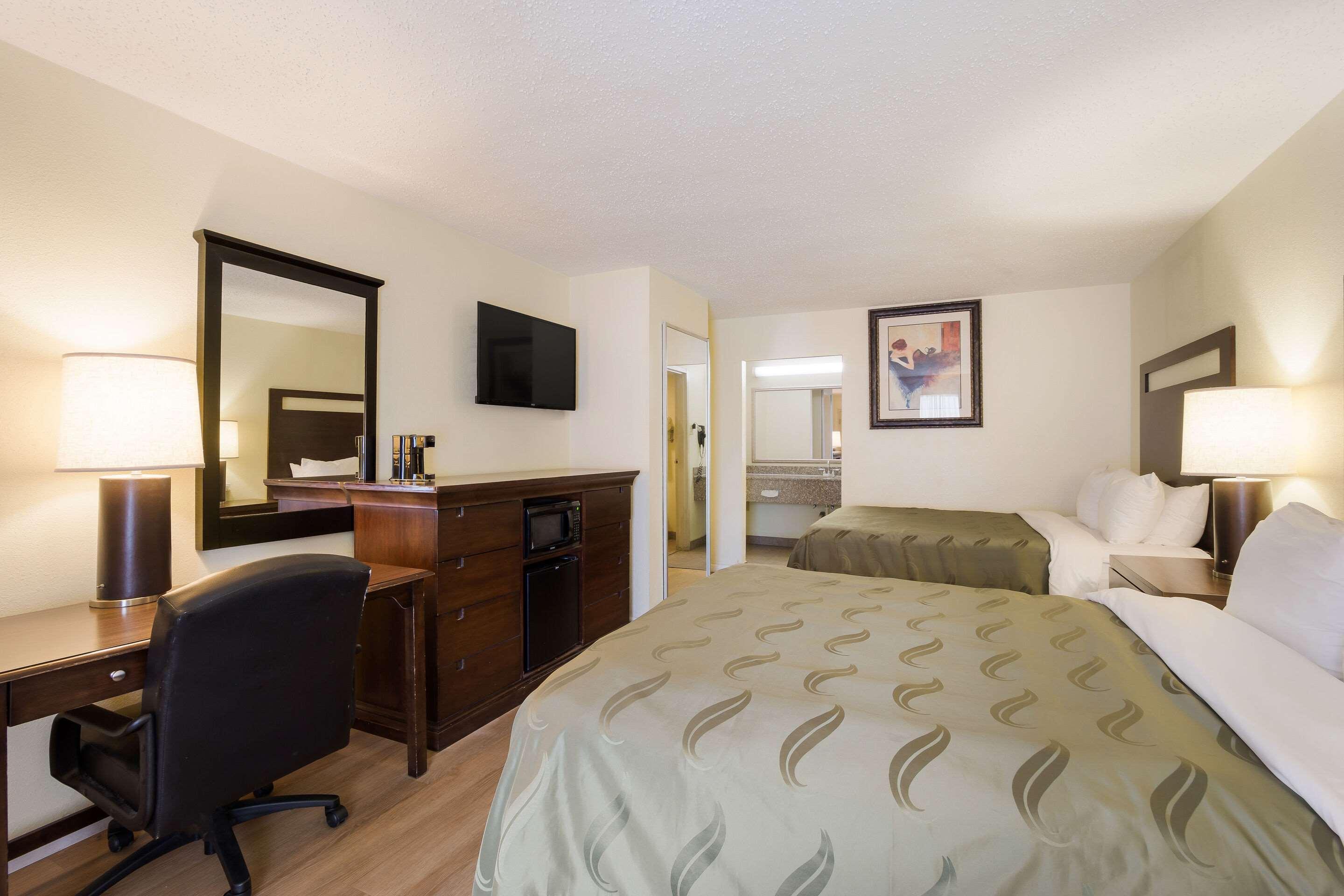 Quality Inn & Suites Conference Center Statesboro Historic District Exteriér fotografie