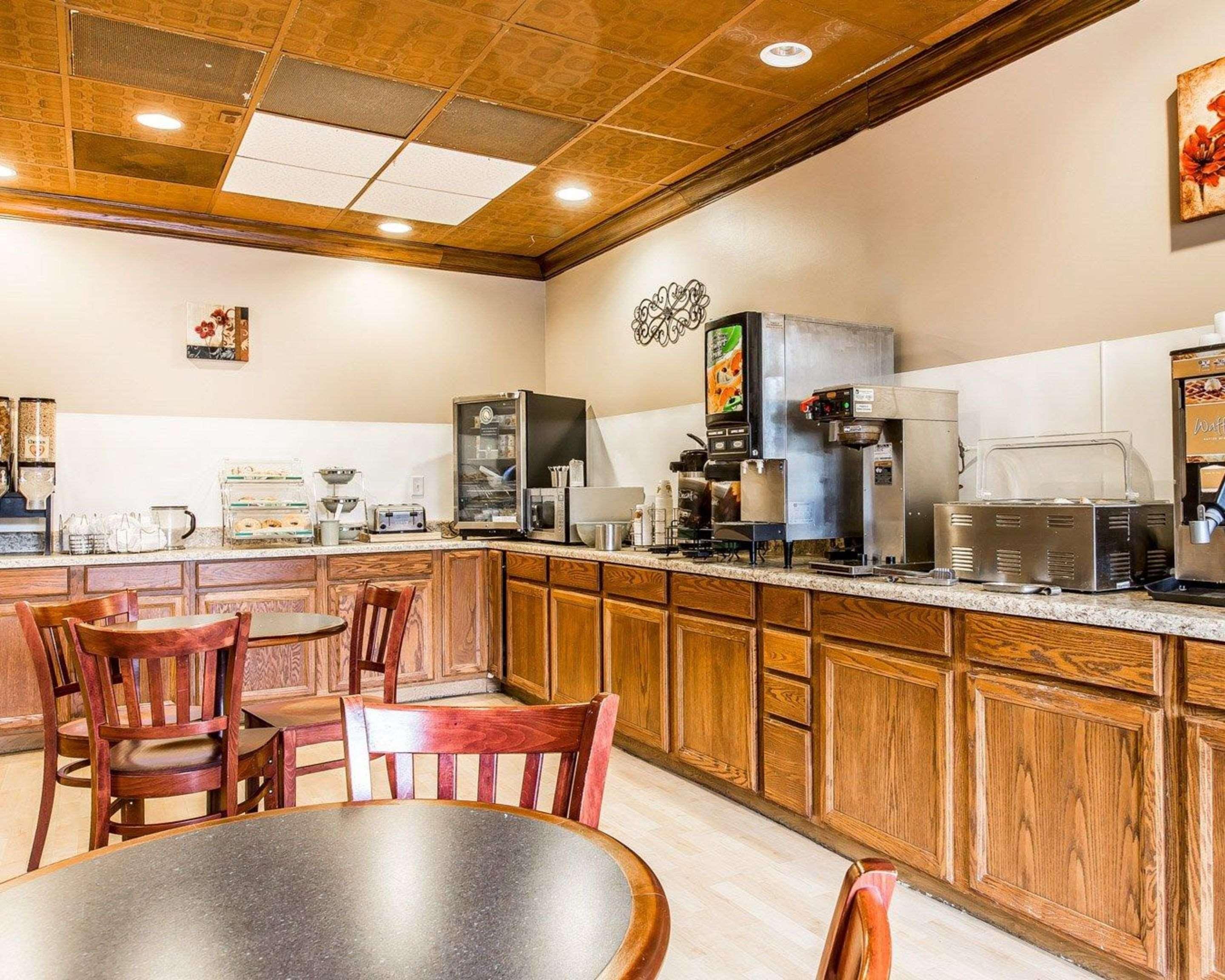 Quality Inn & Suites Conference Center Statesboro Historic District Exteriér fotografie