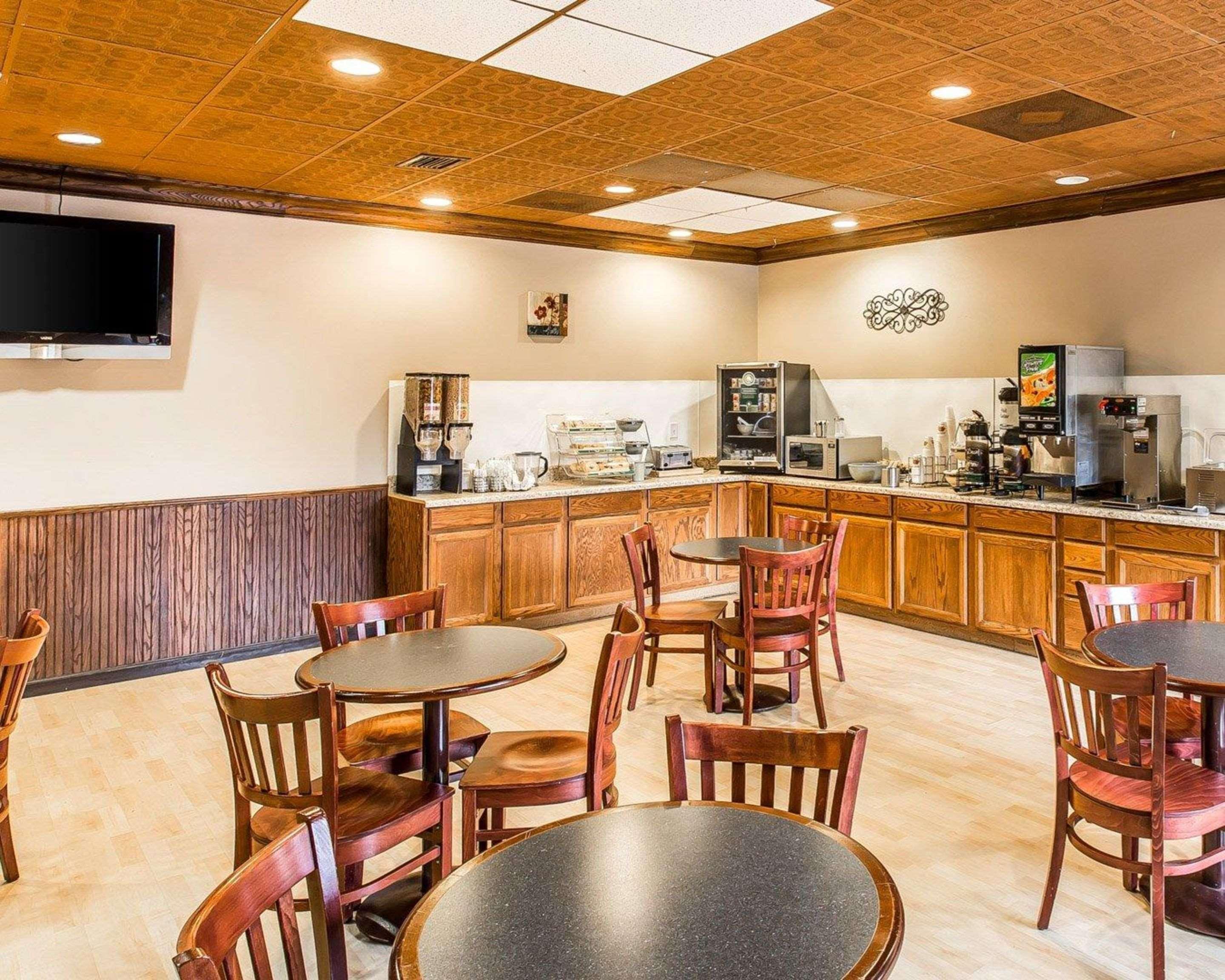 Quality Inn & Suites Conference Center Statesboro Historic District Exteriér fotografie